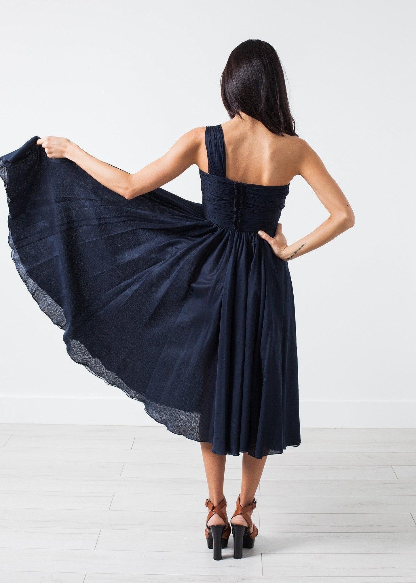 One Shoulder Dress in Navy.