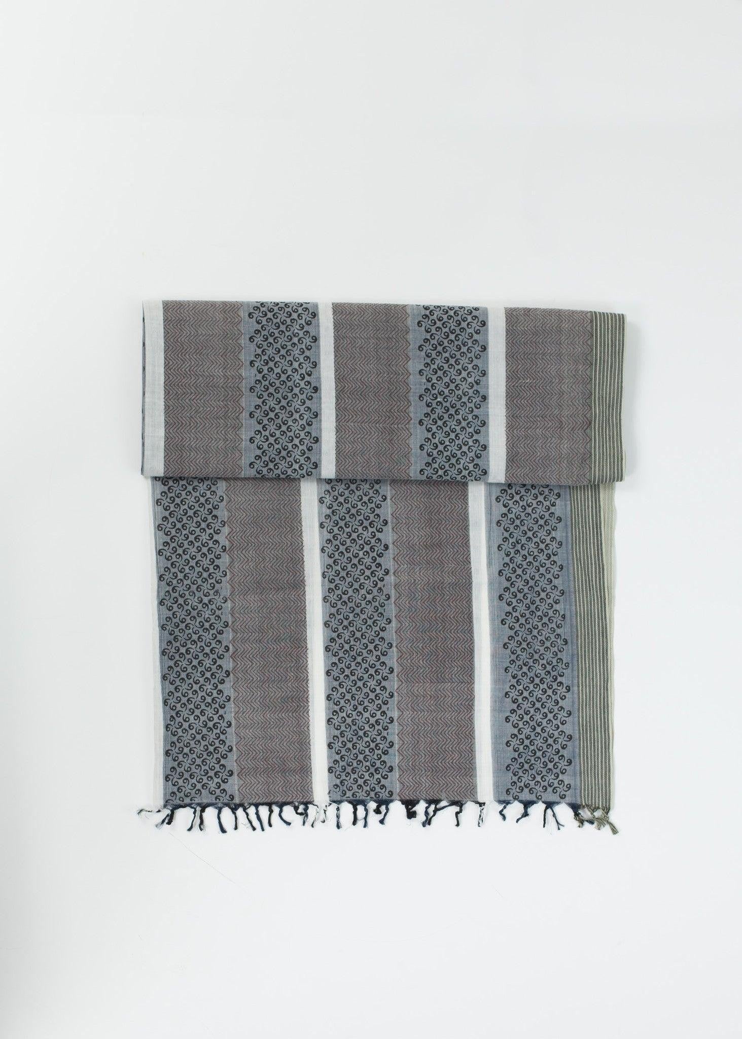 Pigeon Scarf.