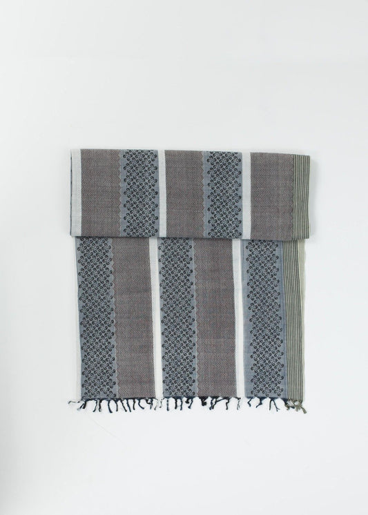 Pigeon Scarf.