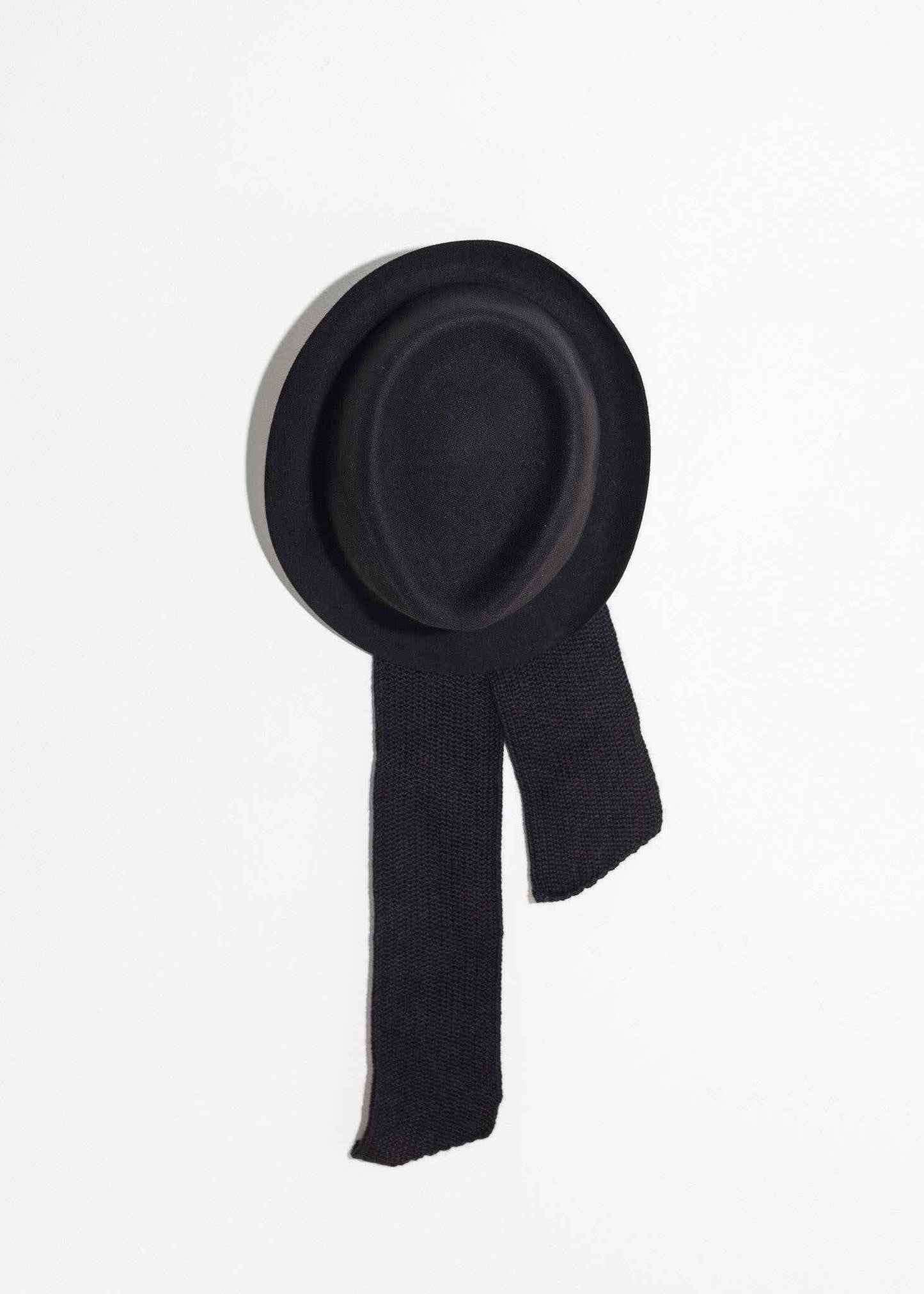 Kate Hat in Black.