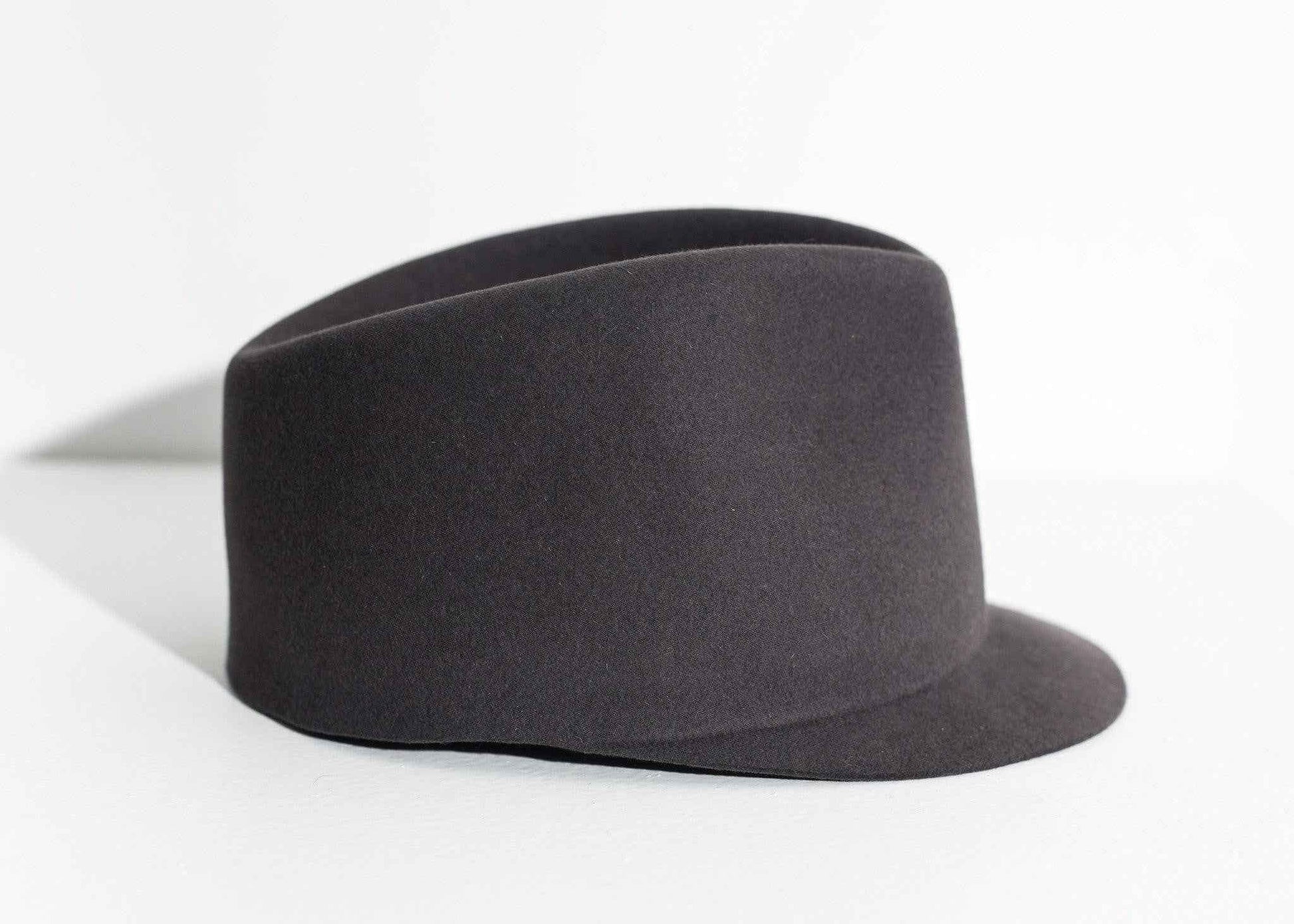 Kraig Hat in Steel Grey.