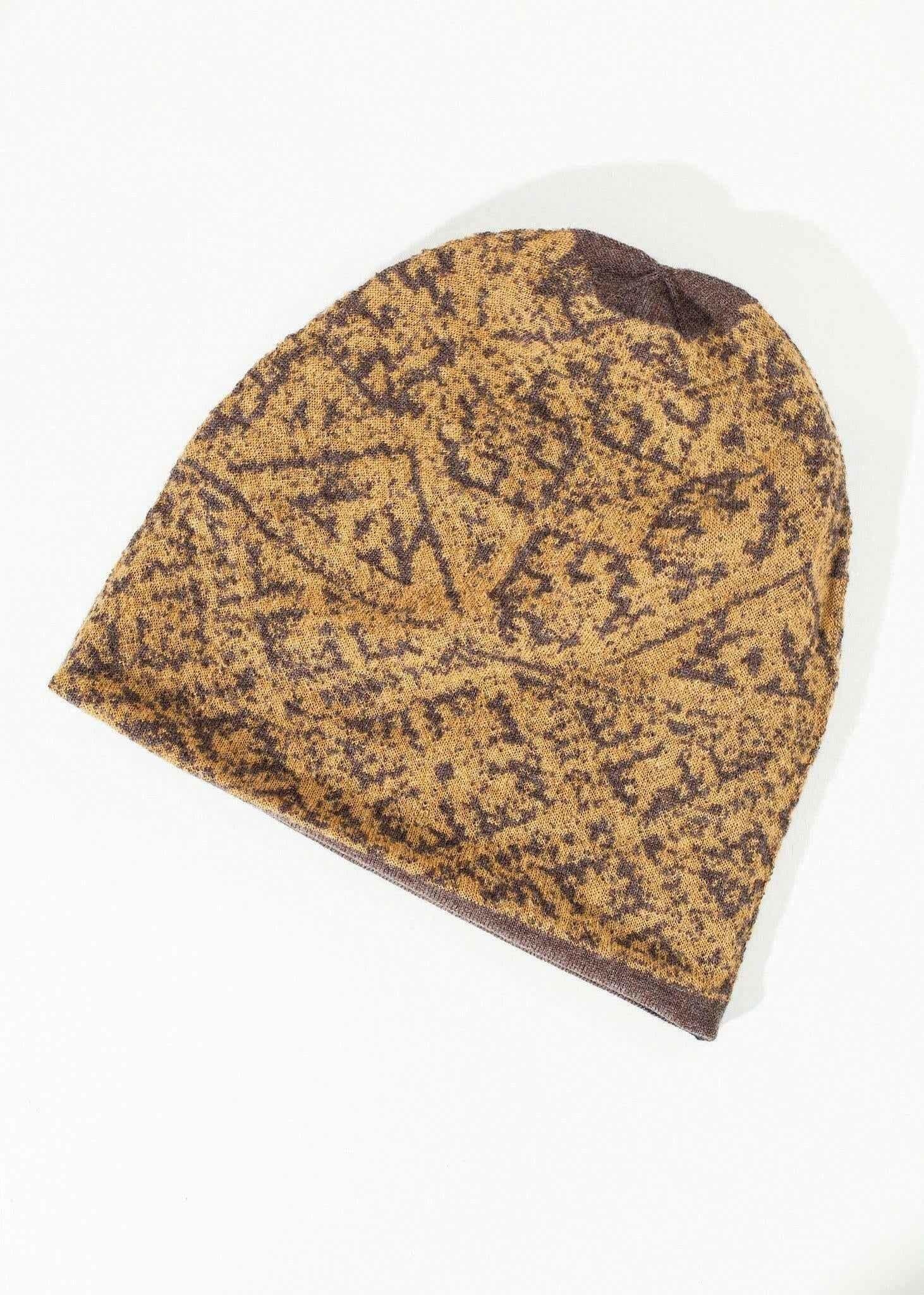 Reversible Beanie in Amber.