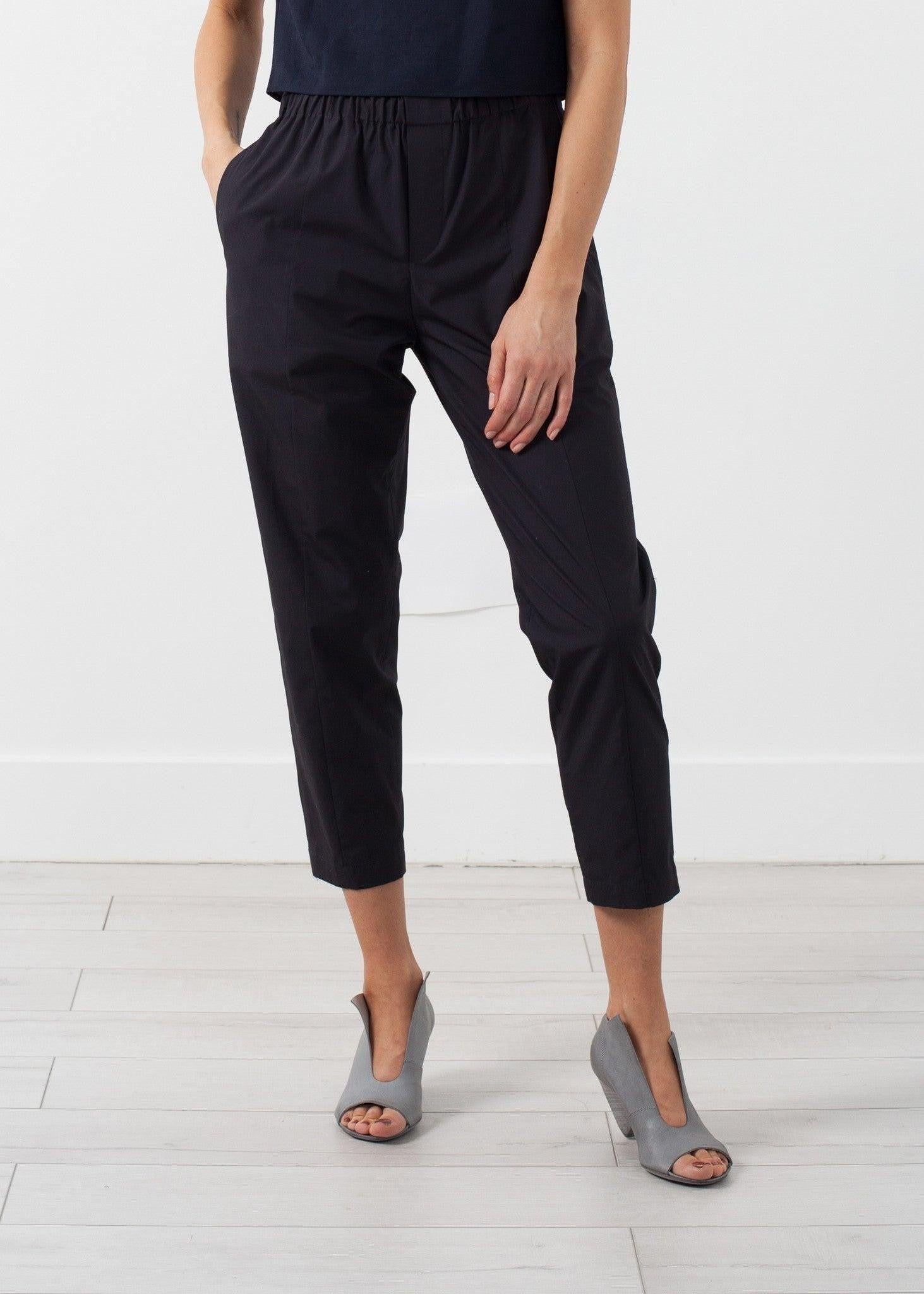 Relaxed Trouser.