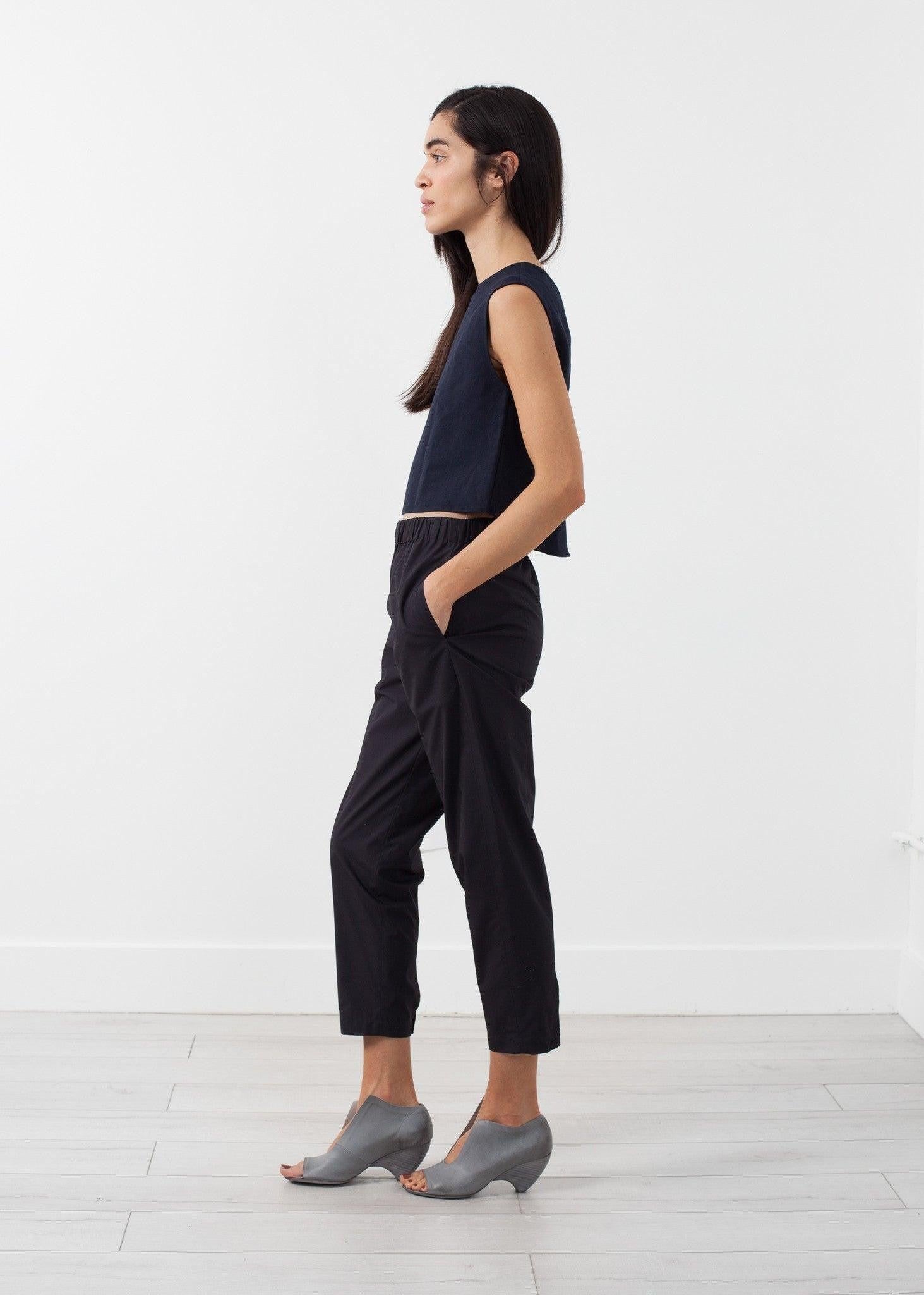 Relaxed Trouser.