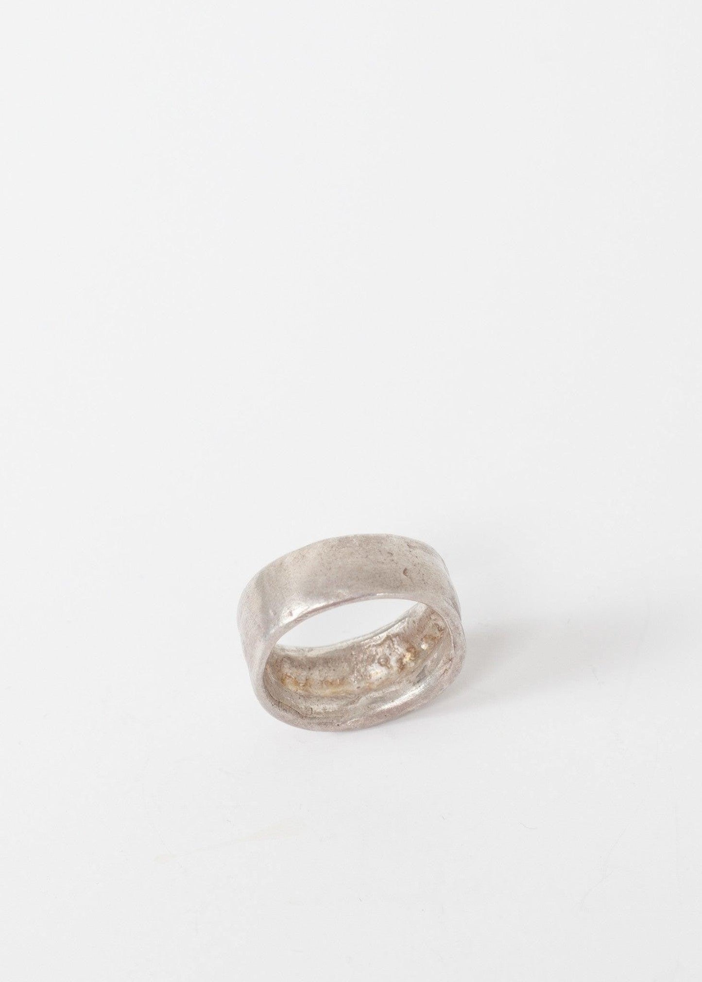 Ring 24 in Silver.