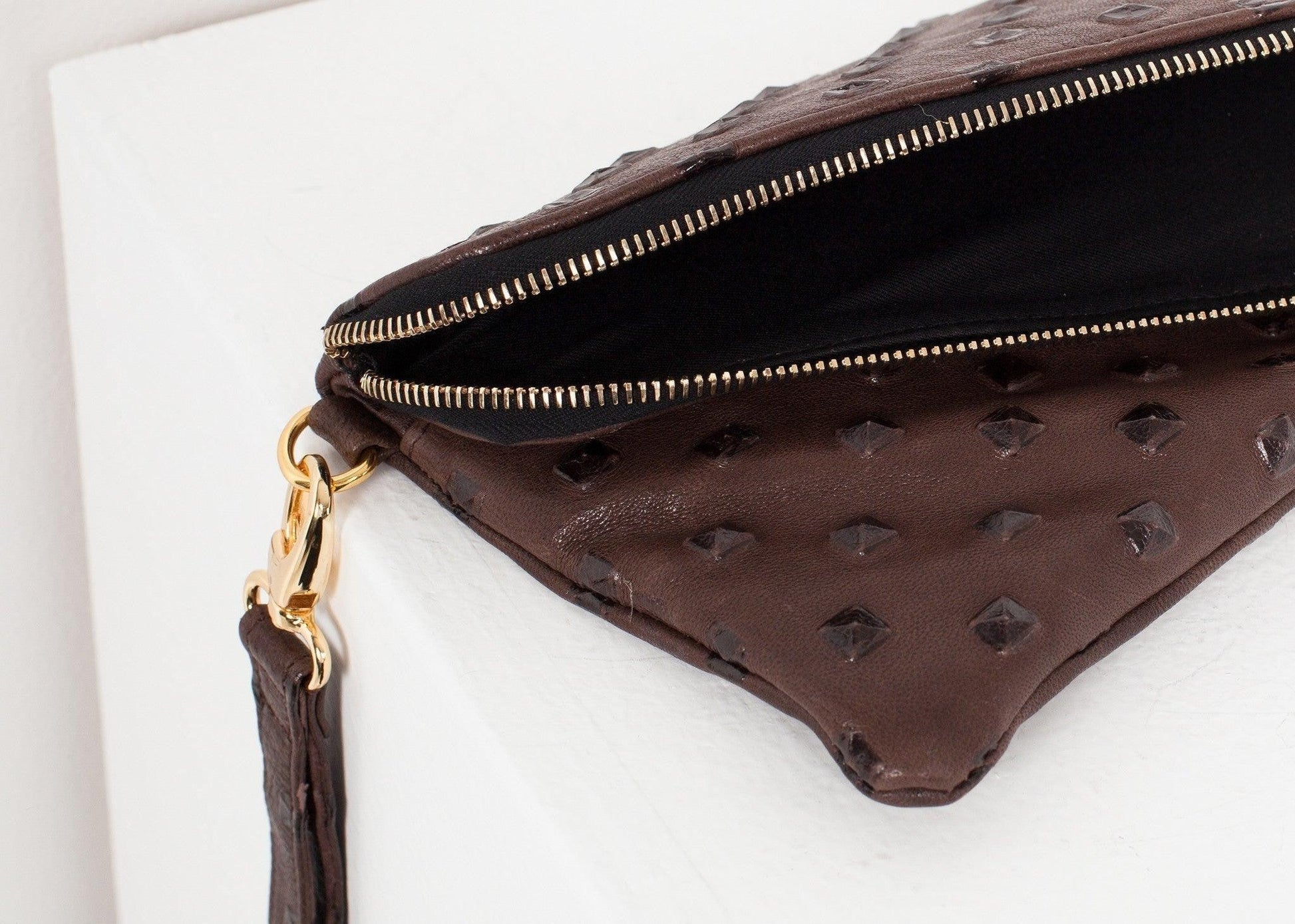 Roxanne Leather Clutch in Brown.