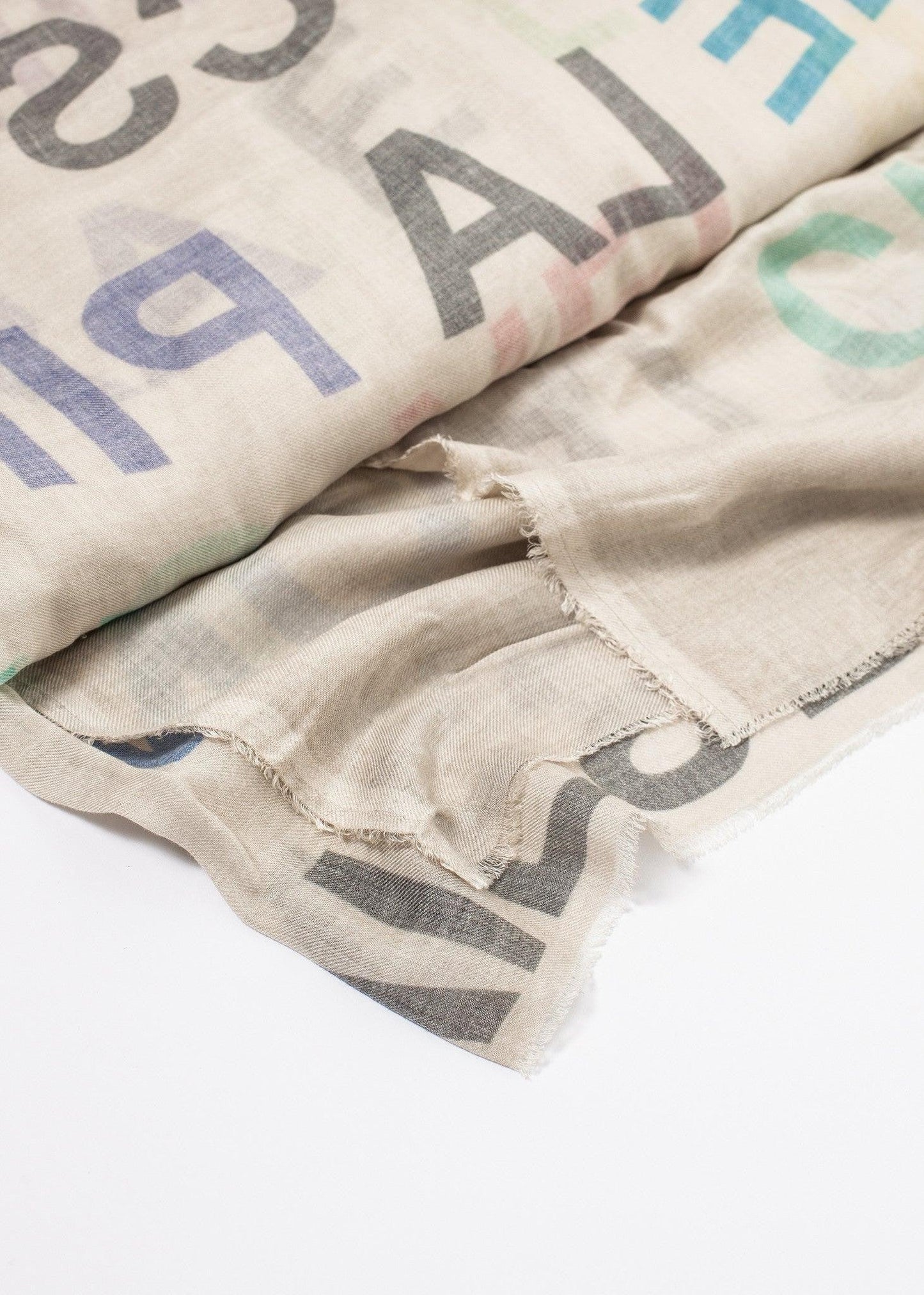 Scomposta Scarf.