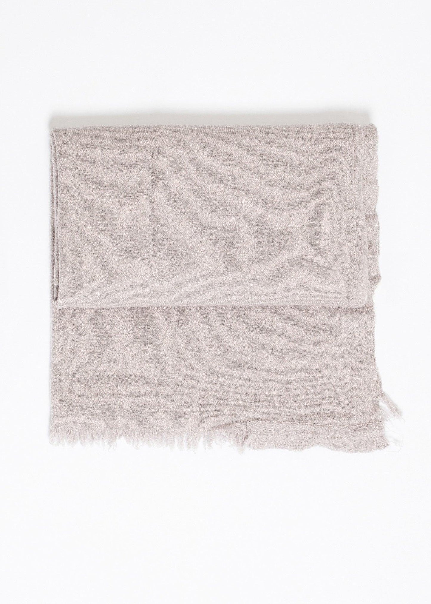 Simple Scarf in Latte.