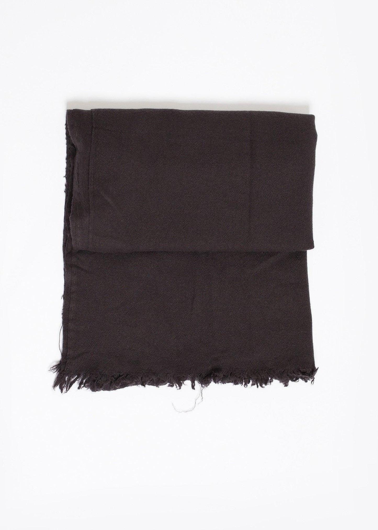 Simple Scarf in Old Black.