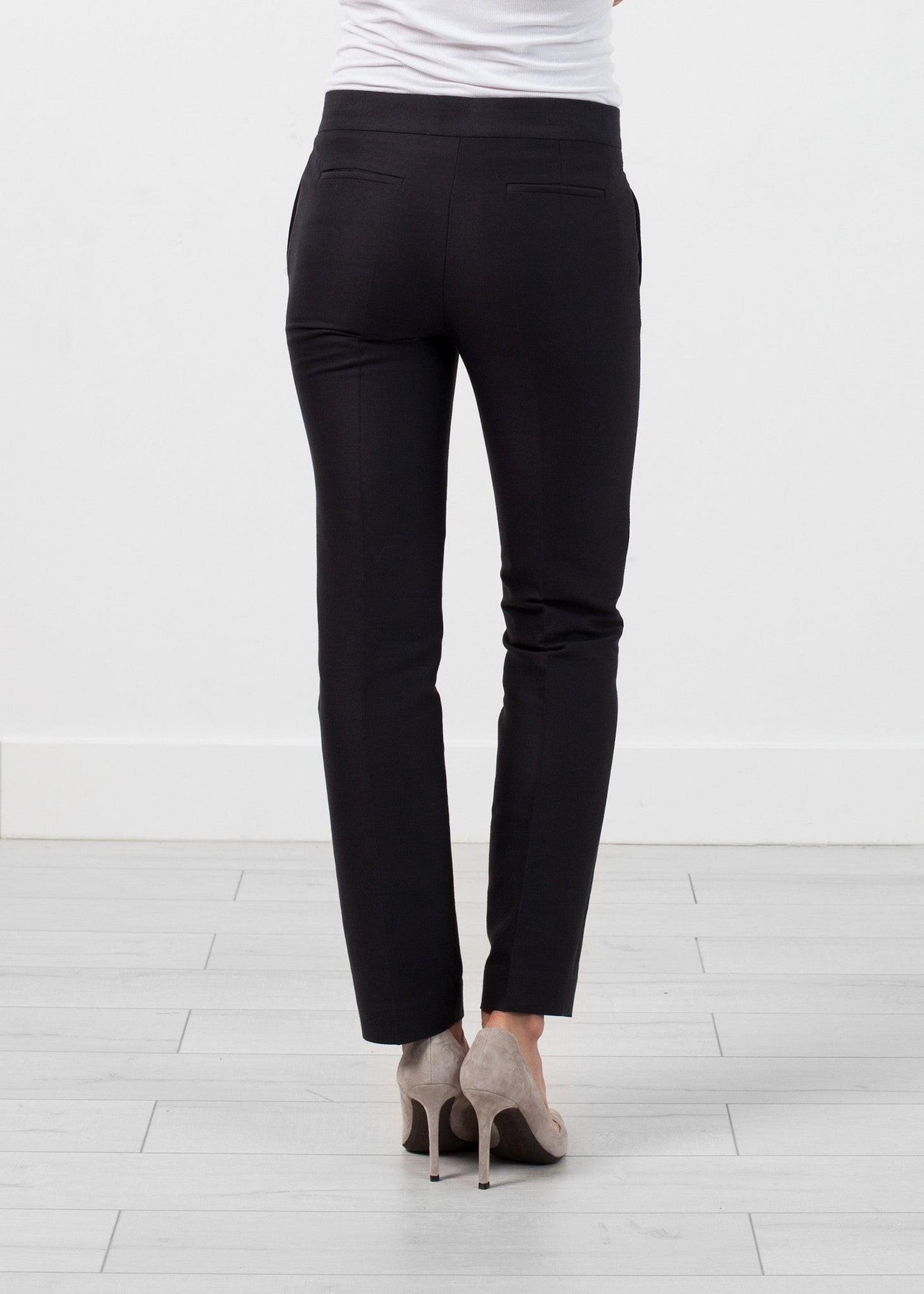 Straight Seam Trouser in Black.