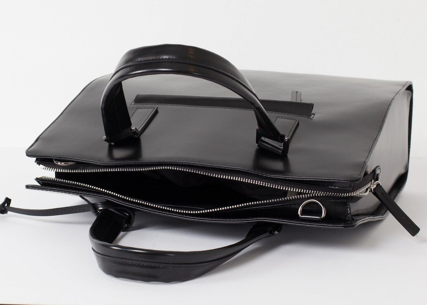Vertical Tote.