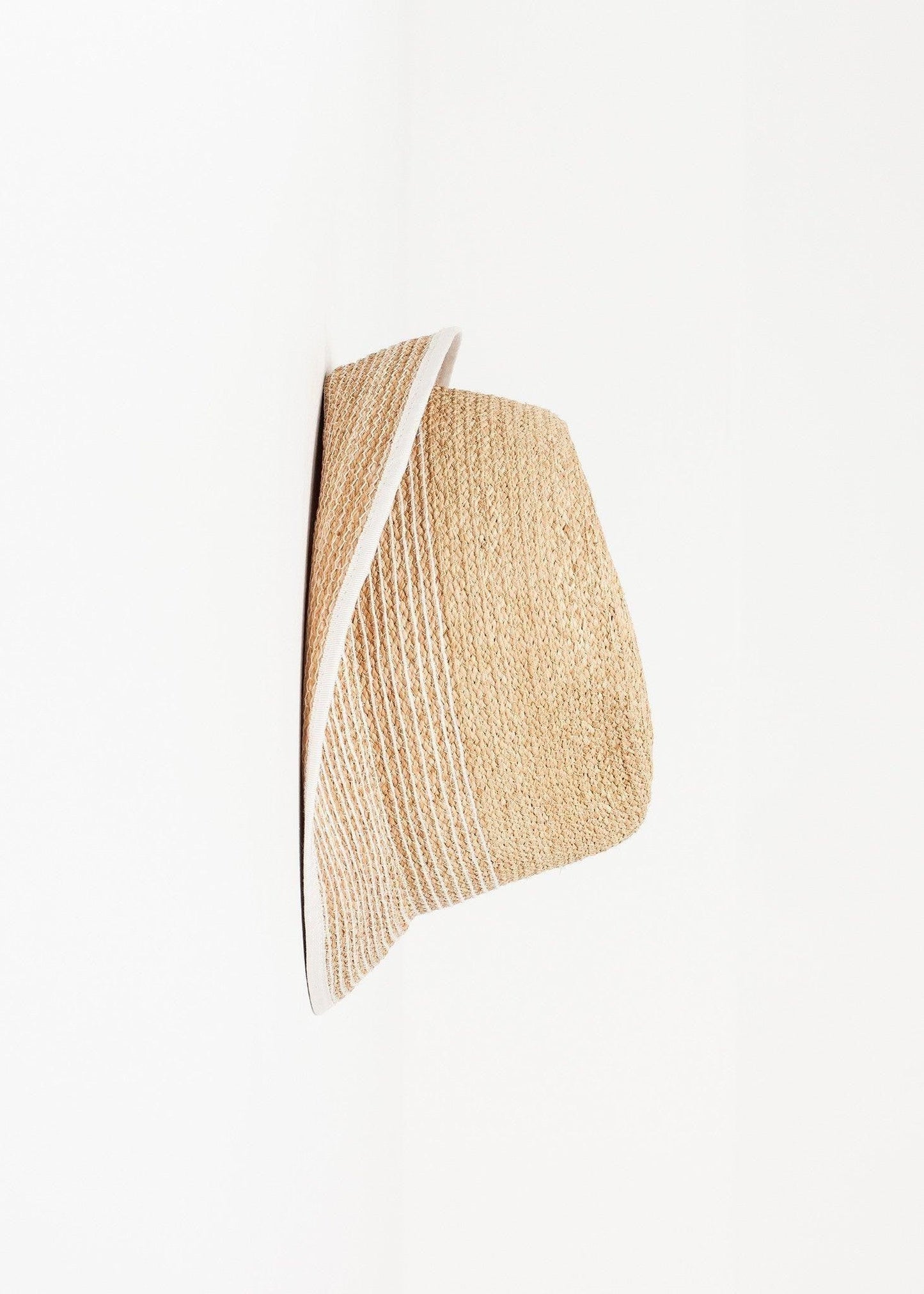 Washboard Hat in Straw/White.