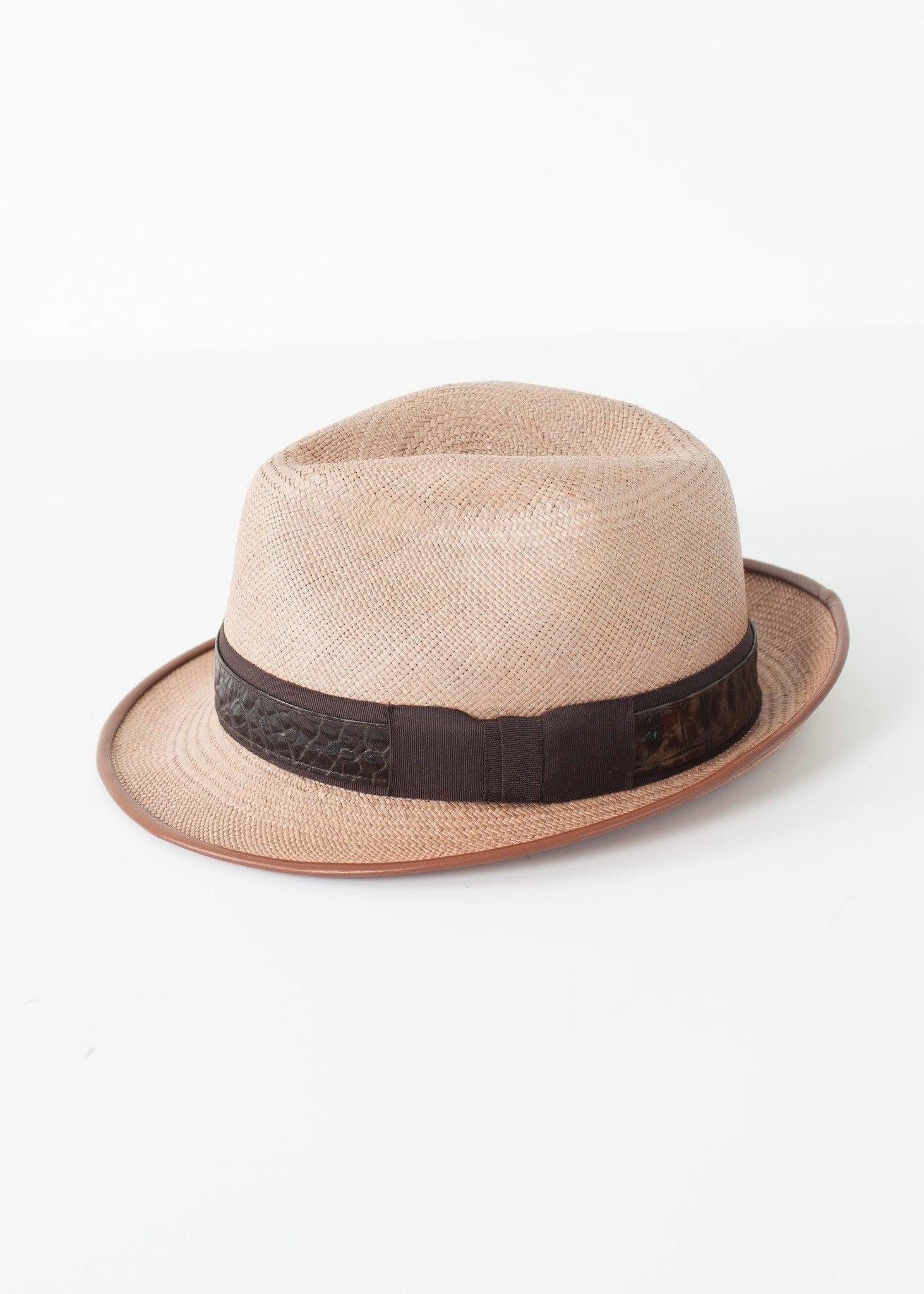 William Hat.